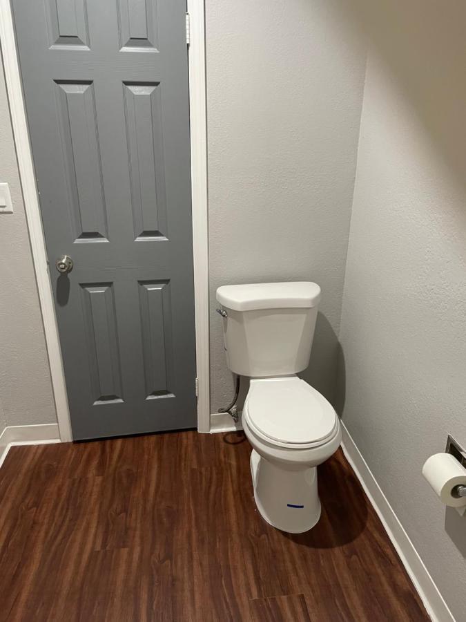 Legacy Inn & Suites Anaheim Bagian luar foto